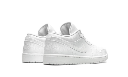 air-jordan-1-low-triple-white-socksforsport