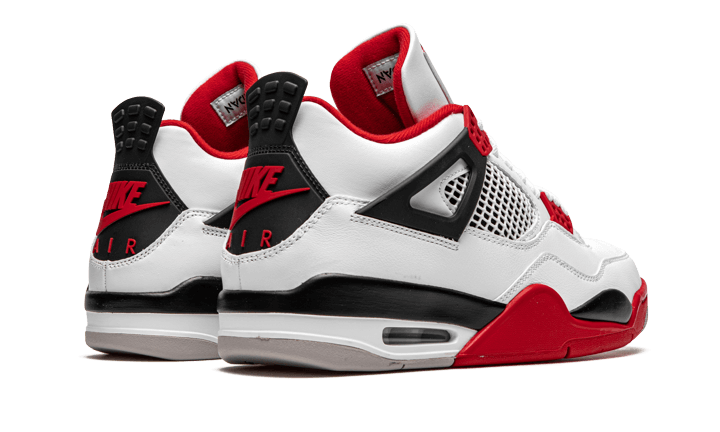 air-jordan-4-retro-fire-red-2020-socksforsport