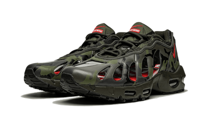 air-max-96-dark-army-supreme-socksforsport