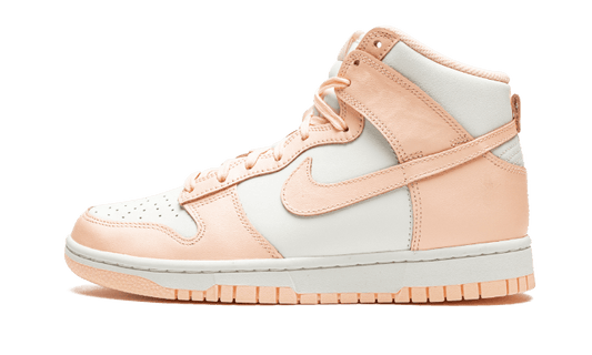 dunk-high-crimson-tint-socksforsport