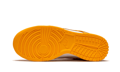 dunk-low-laser-orange-socksforsport