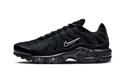 air-max-plus-black-blue-red-socksforsport