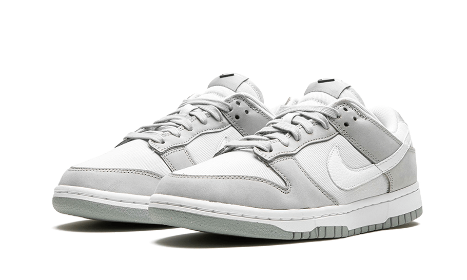 dunk-low-lx-light-smoke-grey-socksforsport