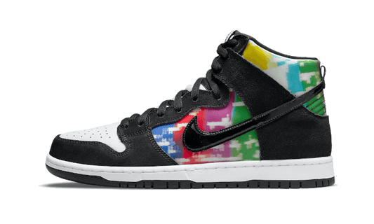 sb-dunk-high-tv-signal-socksforsport