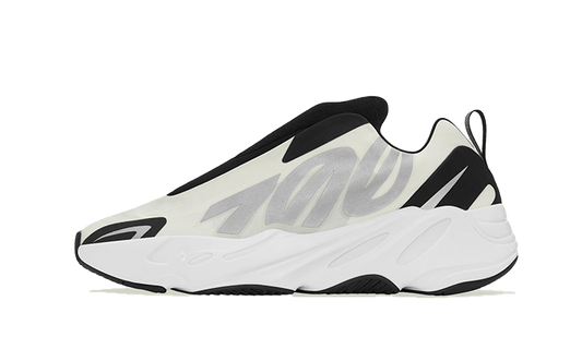 yeezy-700-mnvn-laceless-analog-socksforsport