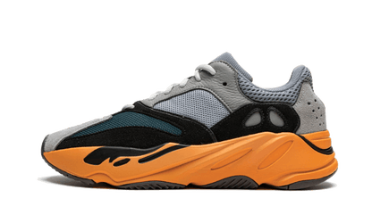 yeezy-700-wash-orange-socksforsport